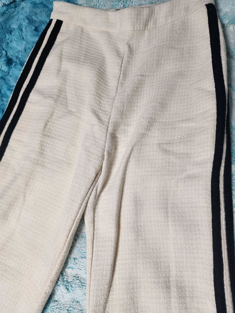Able Cream Knit Wide-Leg Pants with Black Side Stripes - Picture 3 of 9